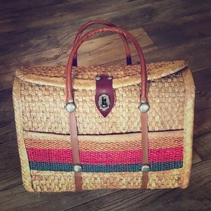 Straw rattan Mexican weekender laptop bag